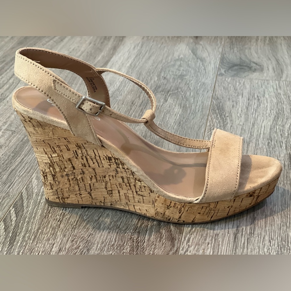 Charles by Charles David wedges
